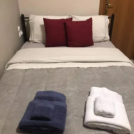 δεν υπάρχει Apartment